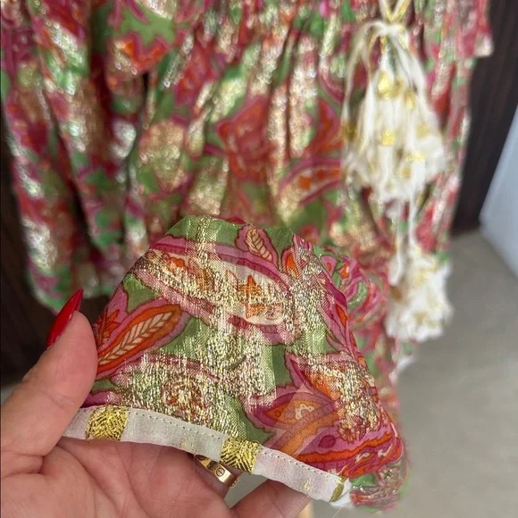 Floral V-Neck Mini Dress - Picture 4 of 9